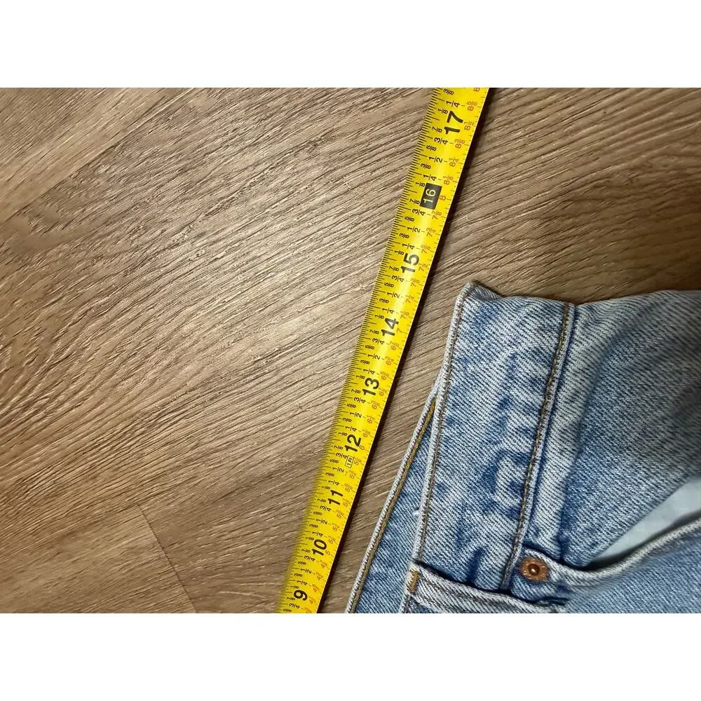 Vintage Levi's 551 Light Wash Denim Jeans Made In USA Size 30x30 Red Tab